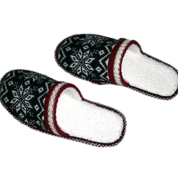 Muk Luks Mens Holiday Christmas Sweater Style Slippers sz. Medium 10-11 New - Picture 1 of 2